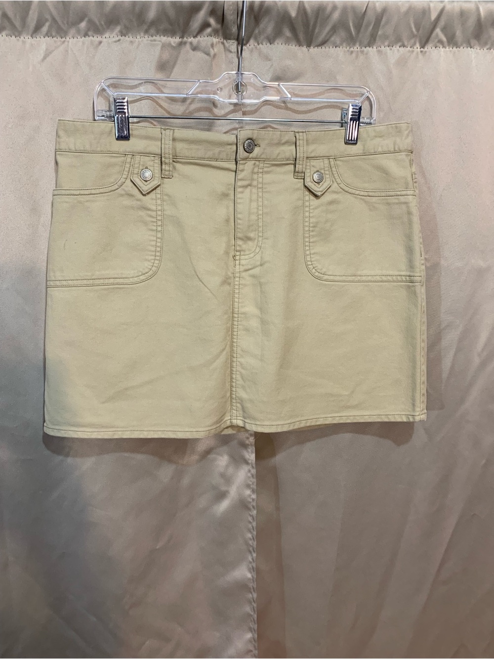 Old Navy Light Cream Utility skirt 81/2